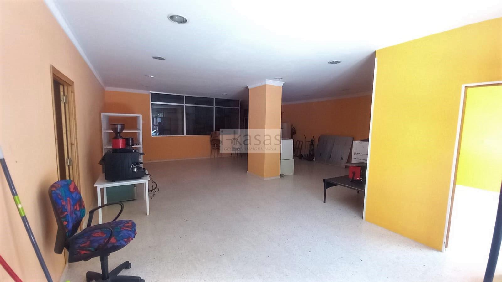 For sale of commercial in Jerez de la Frontera