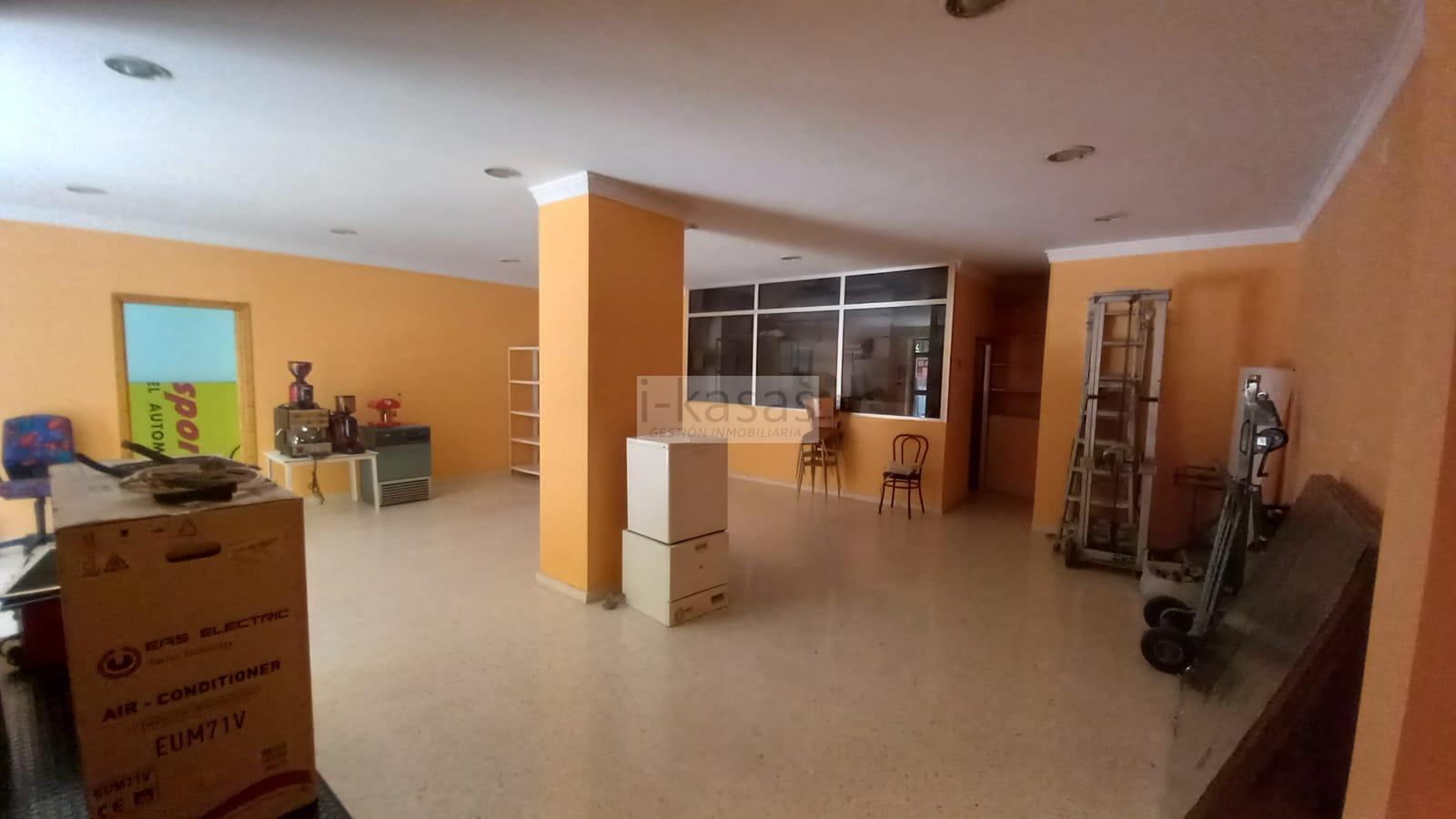 For sale of commercial in Jerez de la Frontera