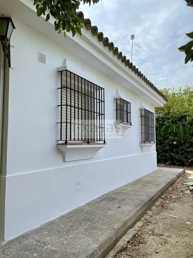 For sale of chalet in Jerez de la Frontera