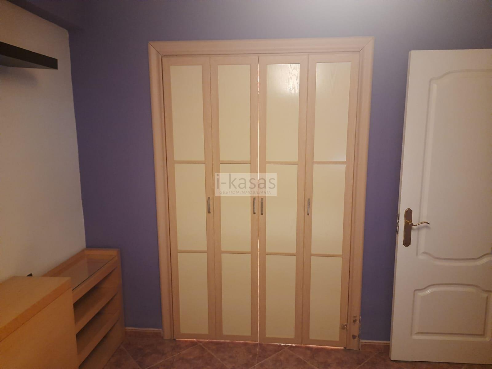 For rent of flat in Sevilla