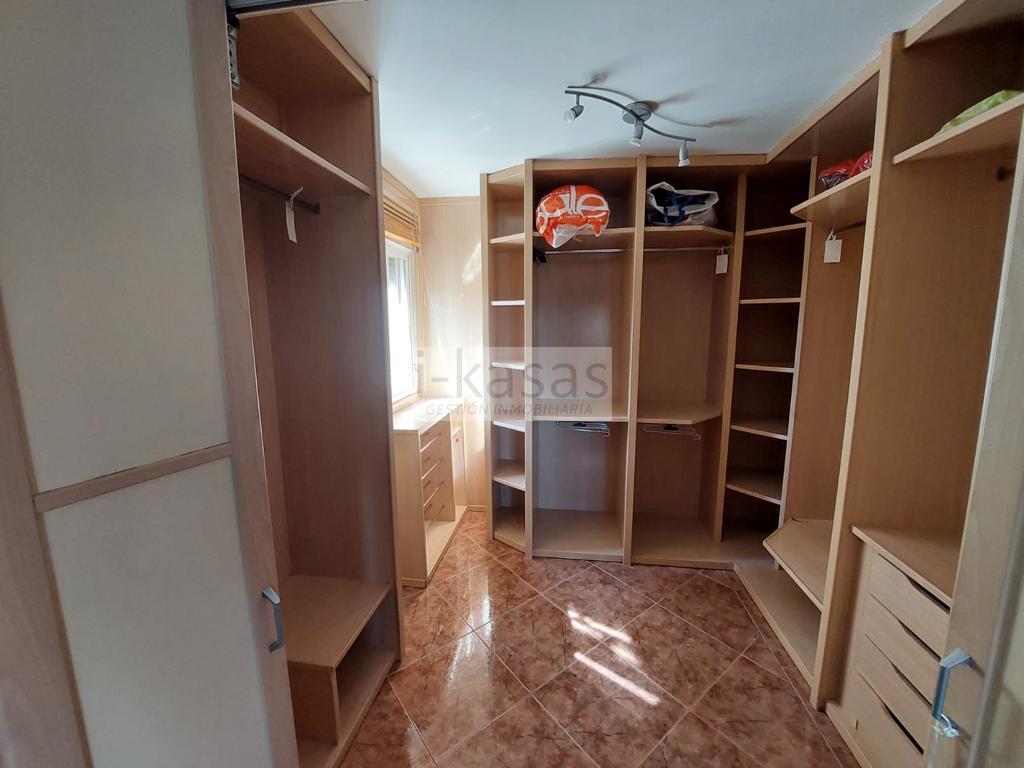 For rent of flat in Sevilla