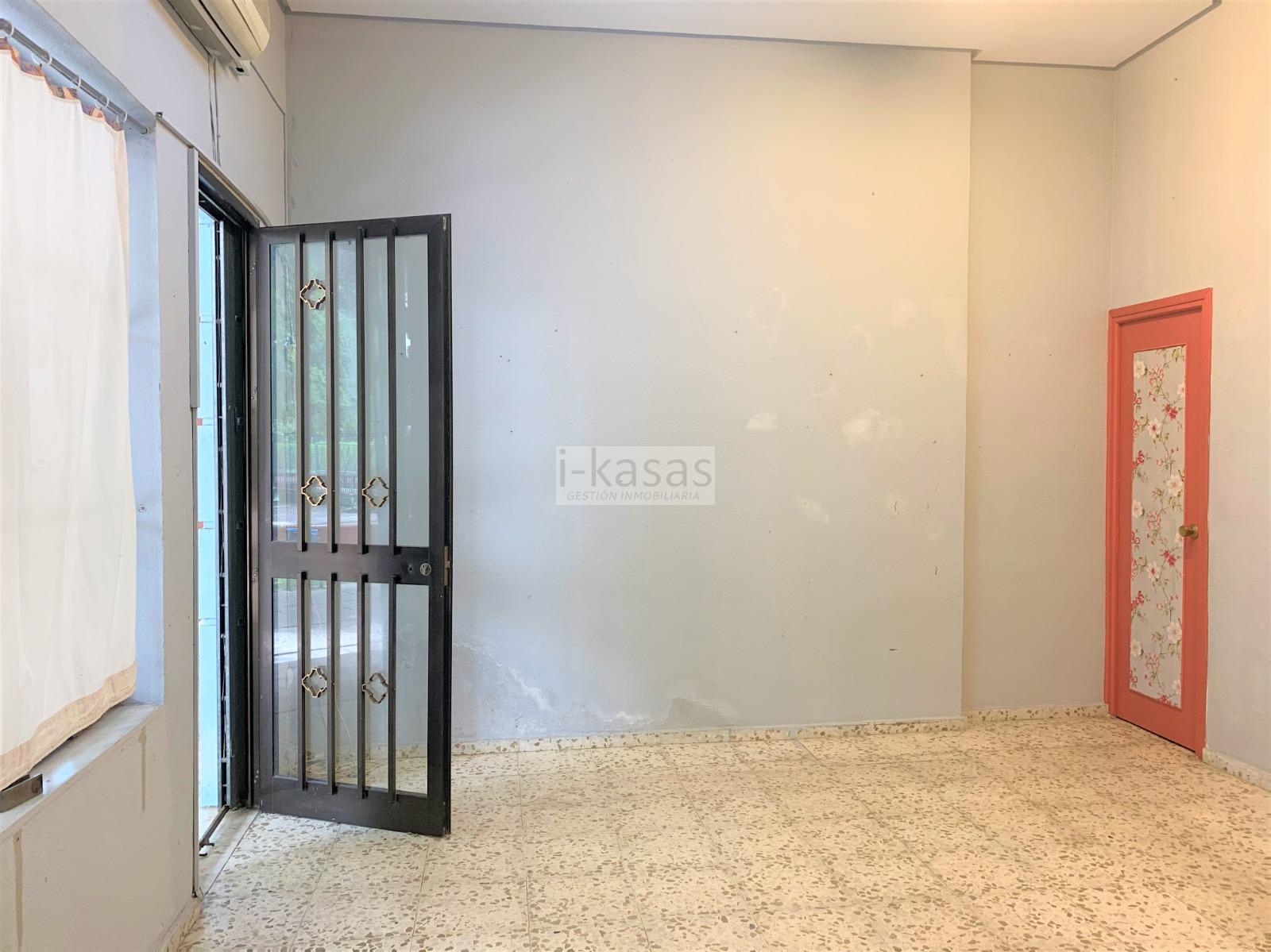 For sale of commercial in Jerez de la Frontera