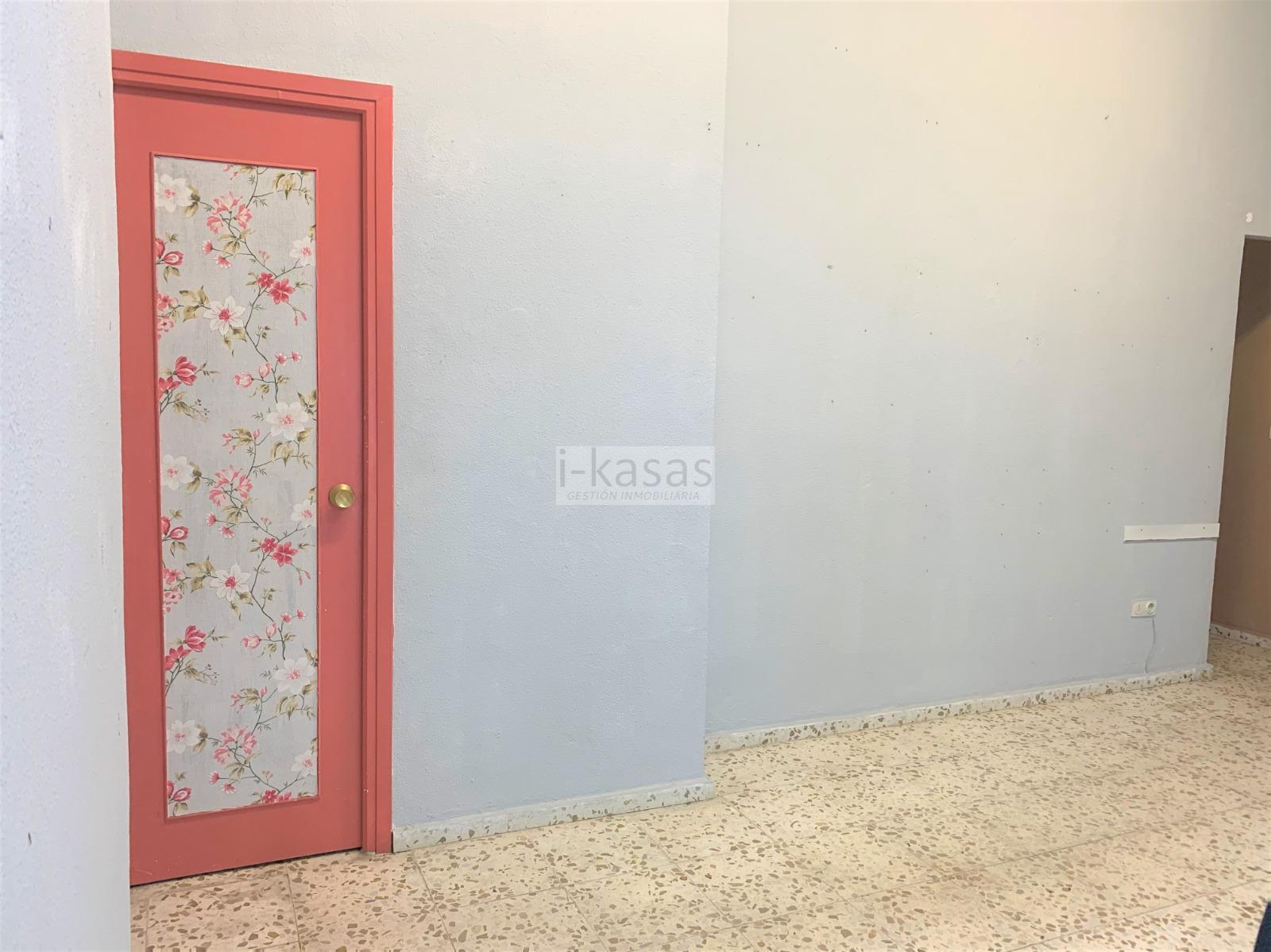 For sale of commercial in Jerez de la Frontera
