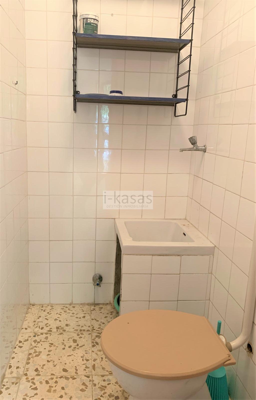 For sale of commercial in Jerez de la Frontera