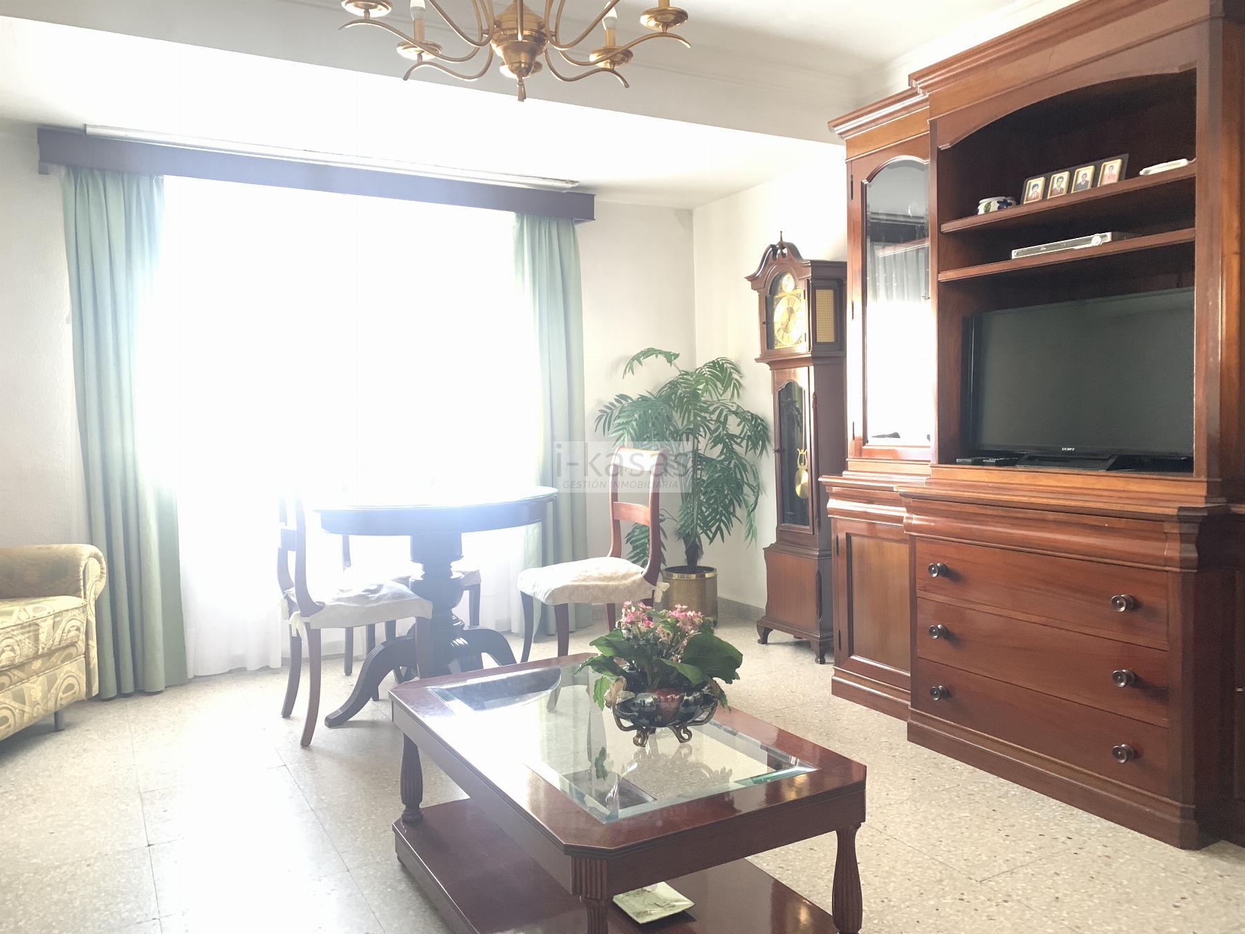 For sale of flat in Jerez de la Frontera