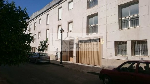 For sale of flat in Arcos de la Frontera