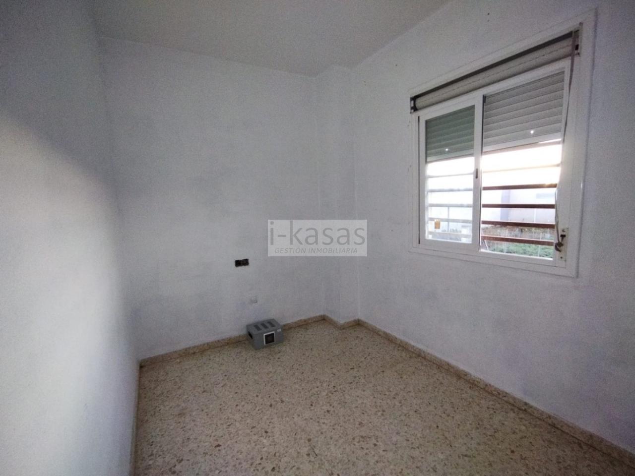 For sale of flat in Chipiona