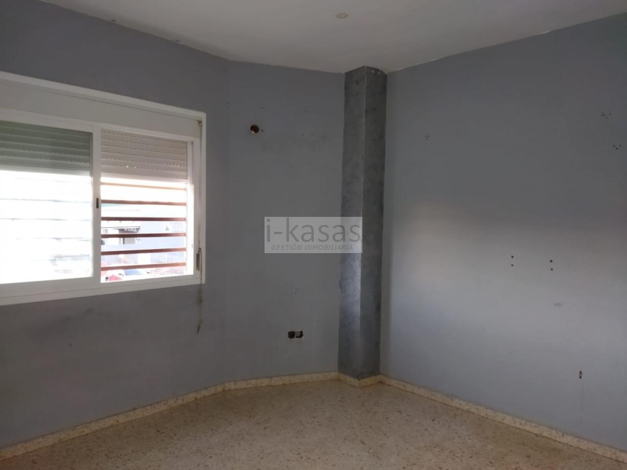 For sale of flat in Chipiona
