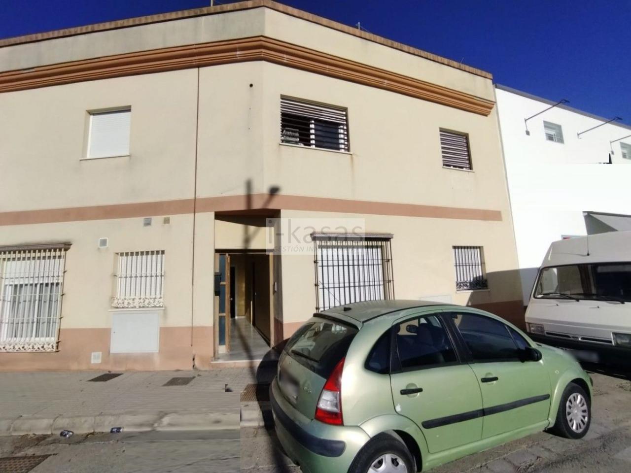 For sale of flat in Chipiona