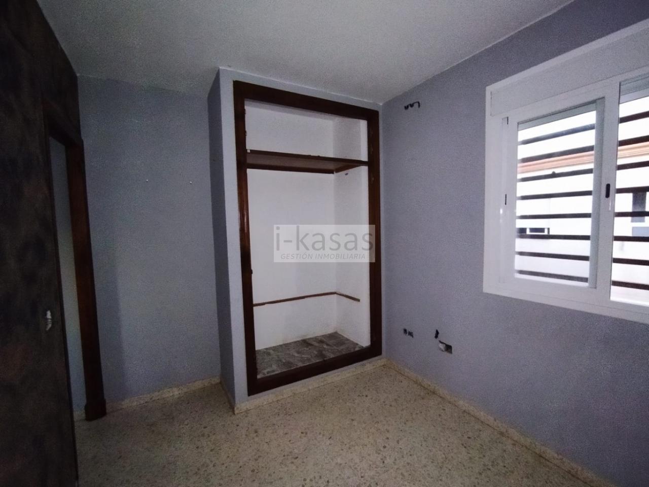 For sale of flat in Chipiona