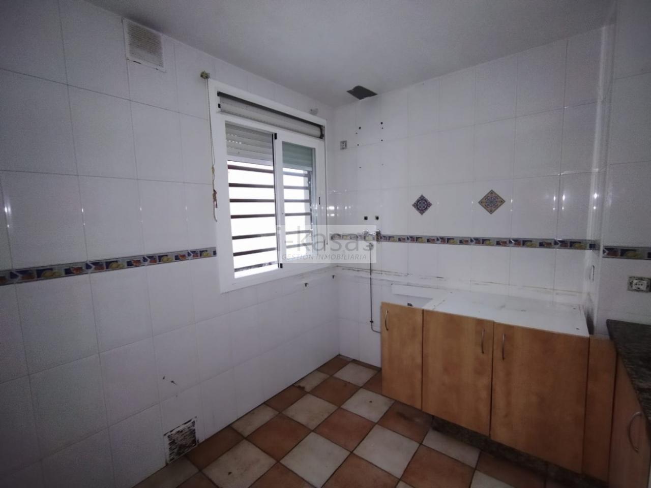 For sale of flat in Chipiona