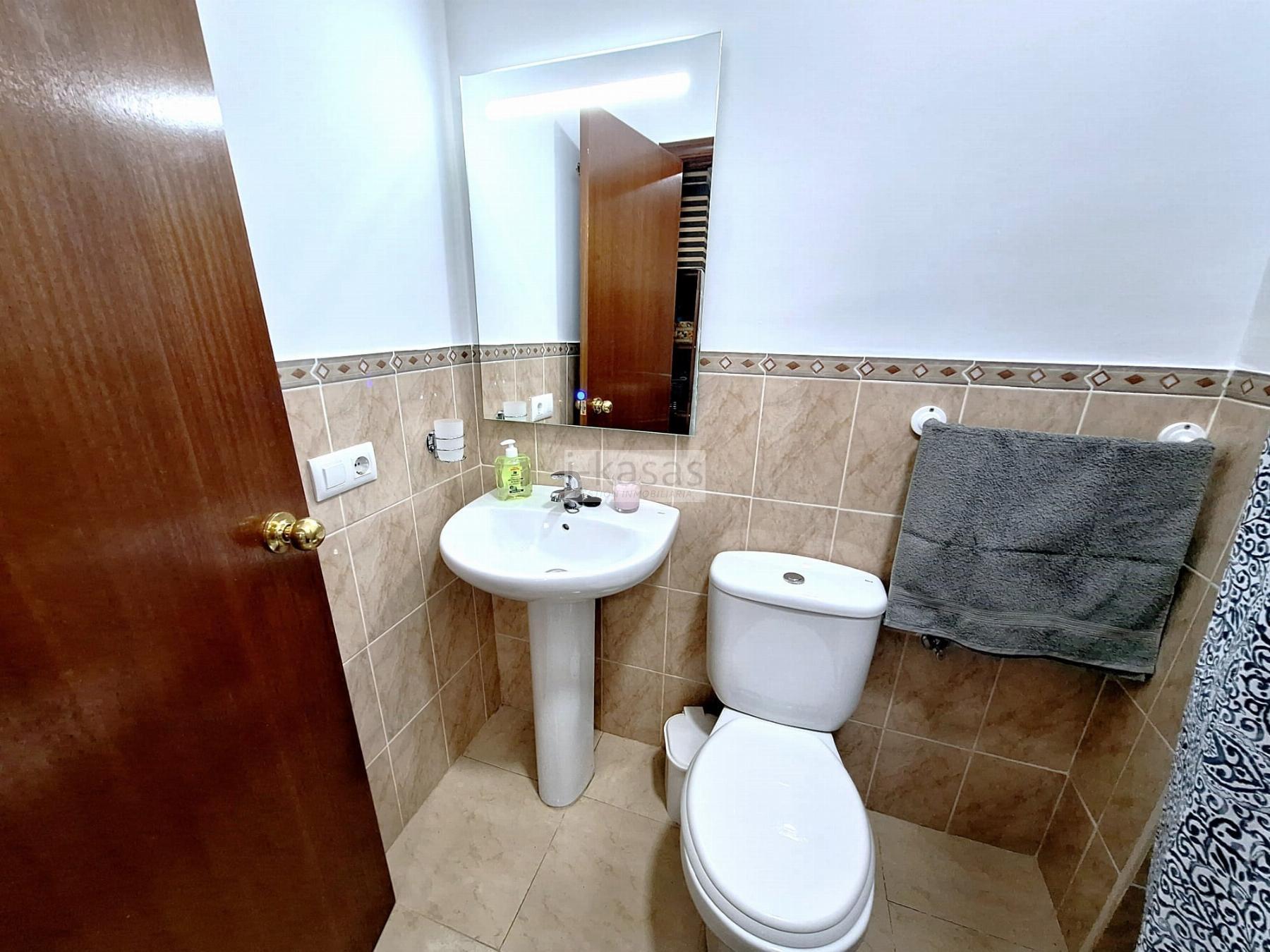 For sale of commercial in Chipiona