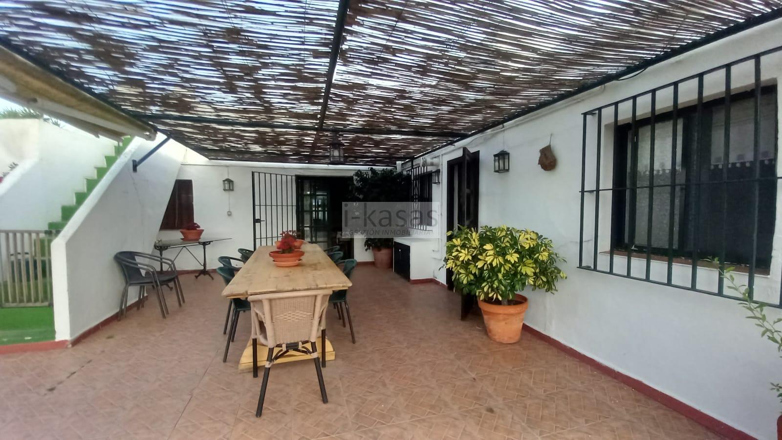 Venta de casa en Rota