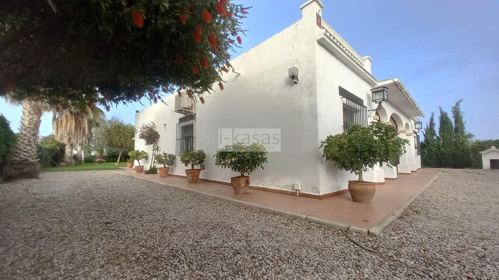 Venta de casa en Rota