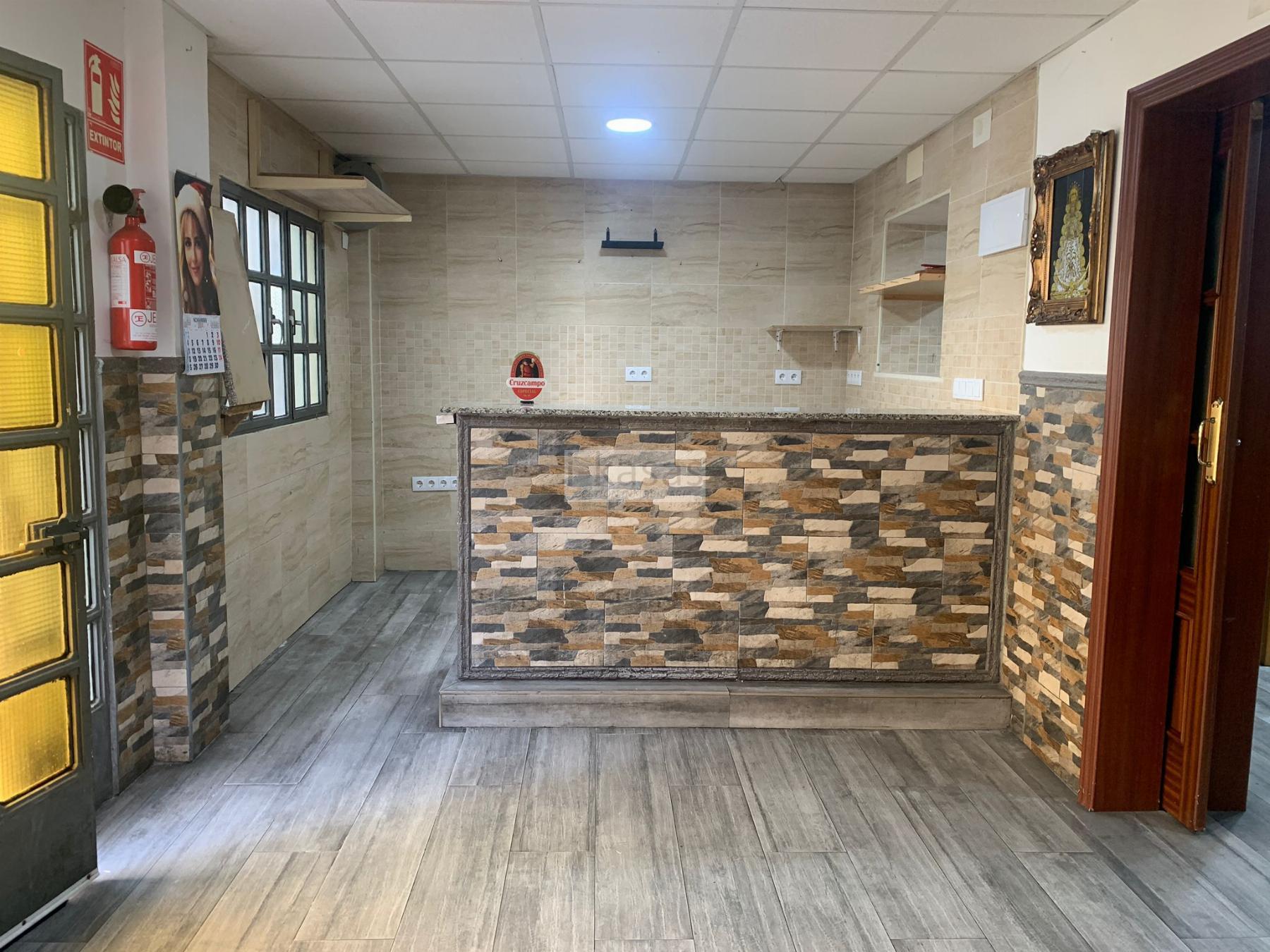 For sale of commercial in Jerez de la Frontera