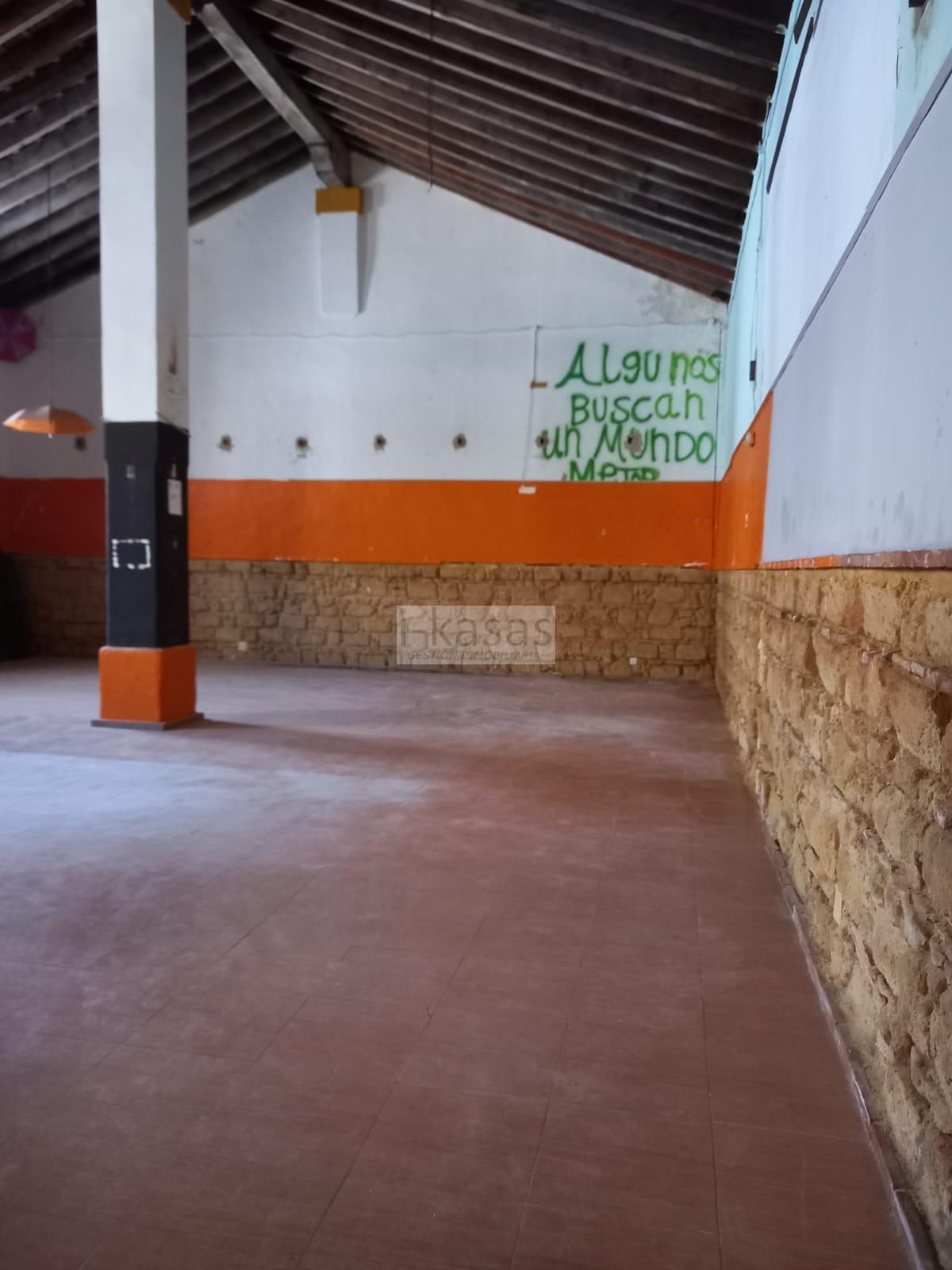 For sale of cellar in Jerez de la Frontera