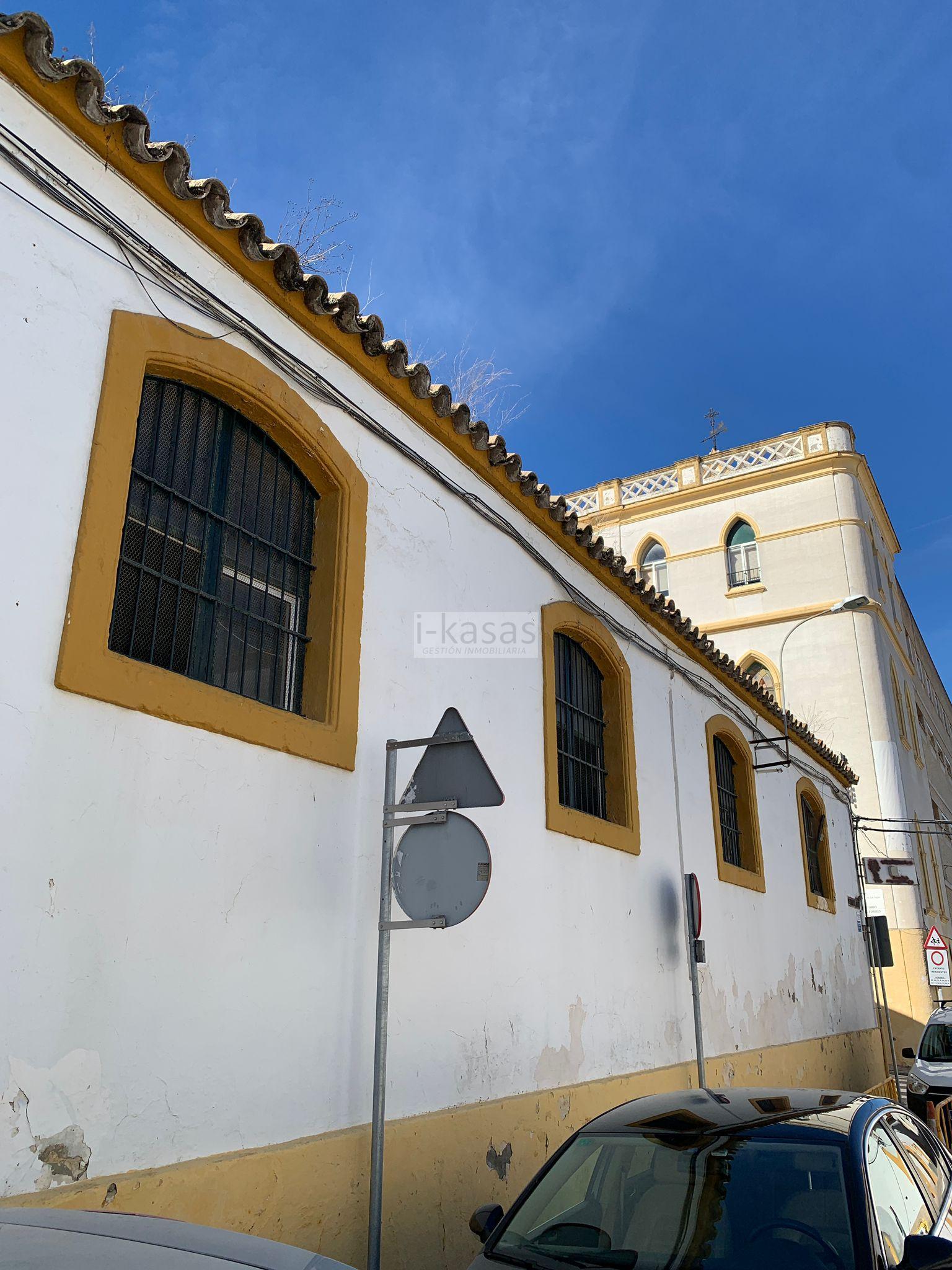 For sale of cellar in Jerez de la Frontera