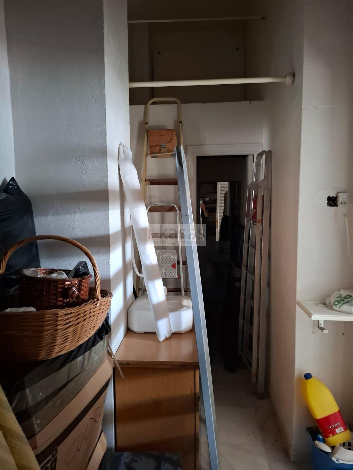 For sale of commercial in Jerez de la Frontera