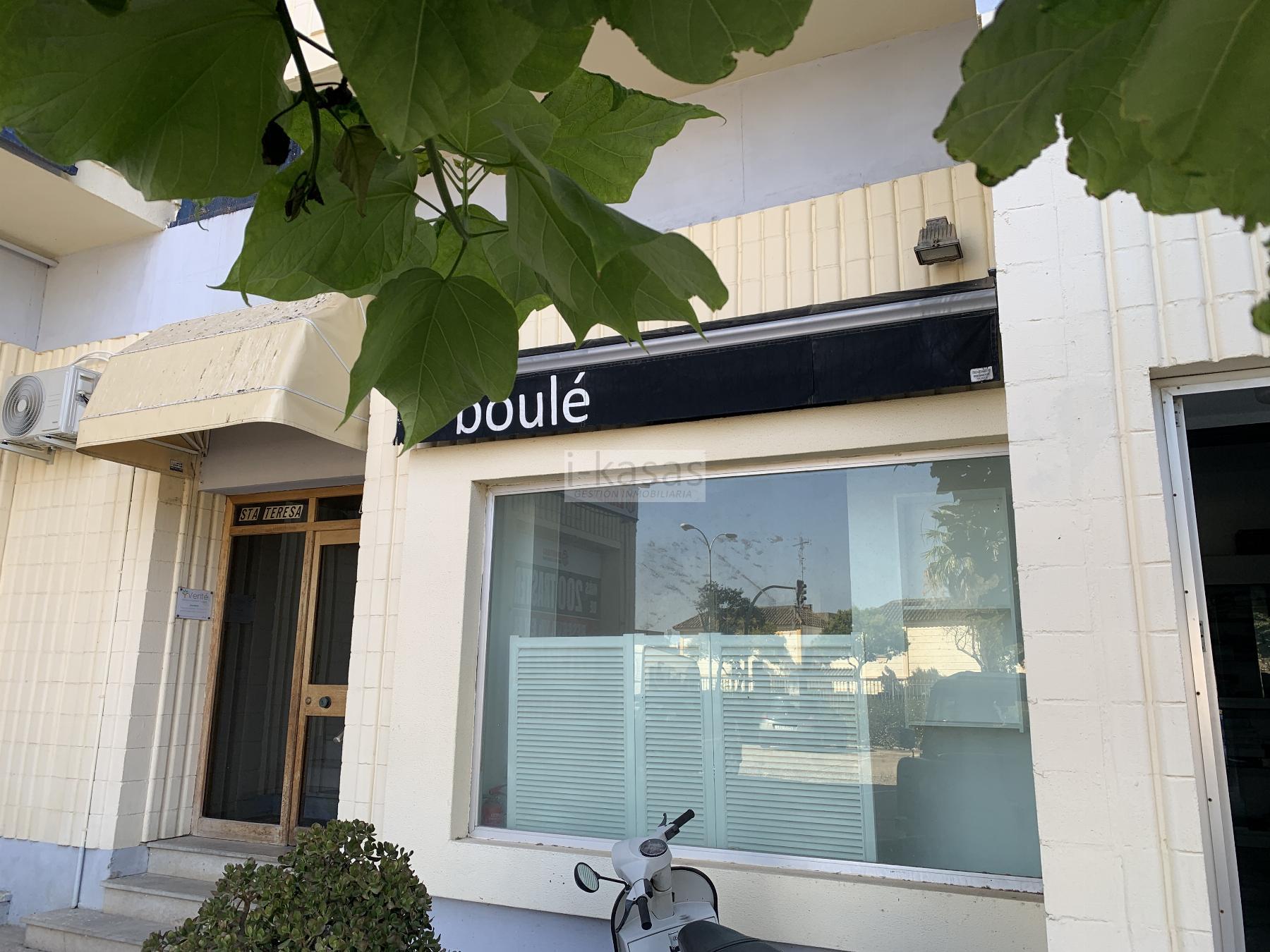 For sale of commercial in Jerez de la Frontera