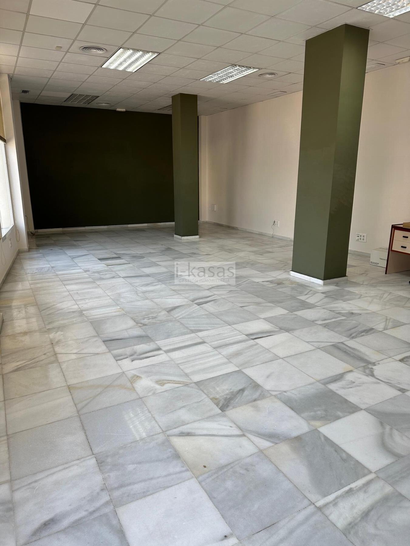 For sale of commercial in Jerez de la Frontera