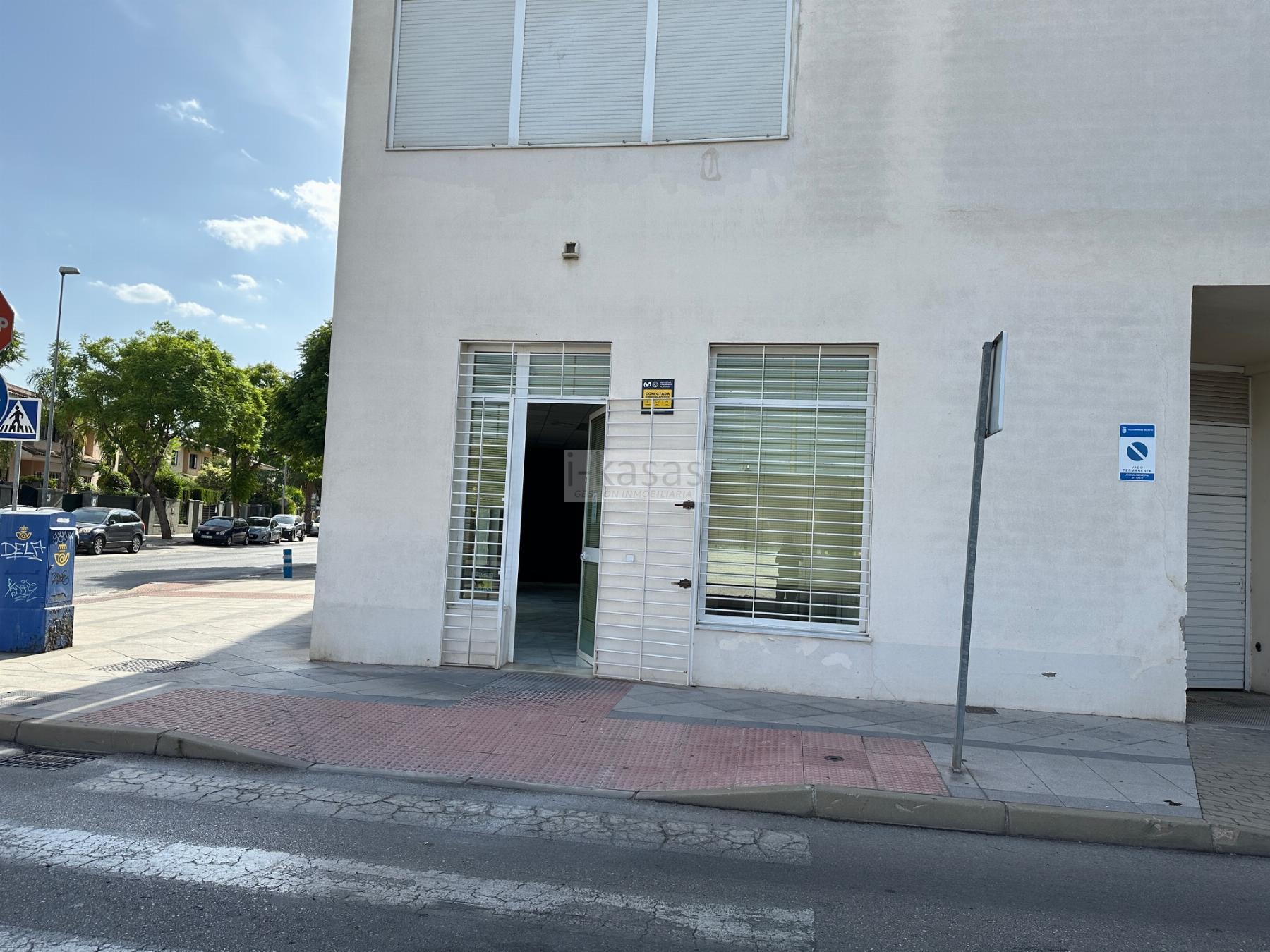 For sale of commercial in Jerez de la Frontera