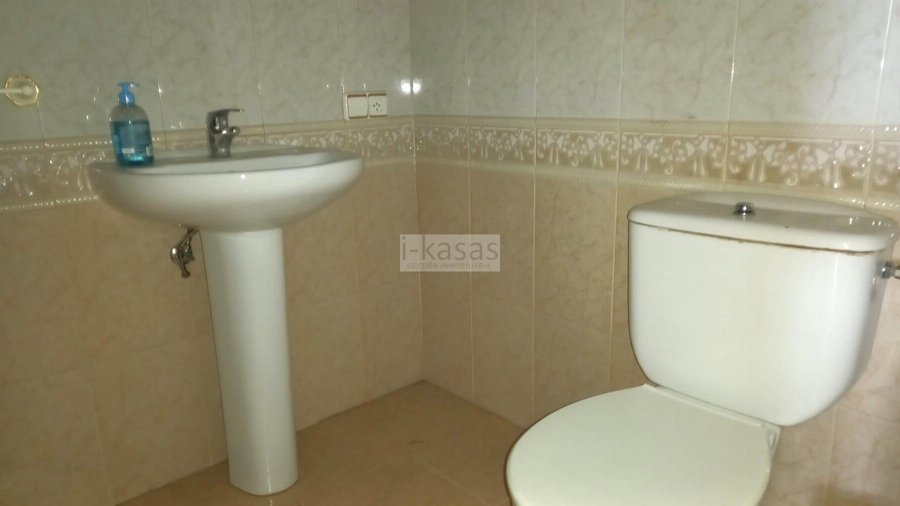Venta de local comercial en Jerez de la Frontera