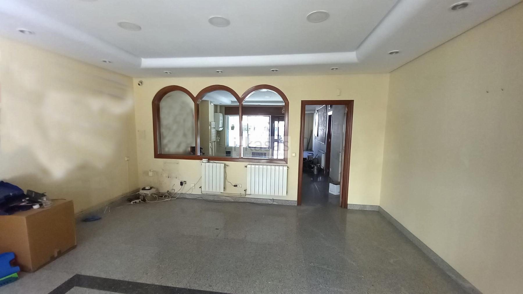 Venta de local comercial en Jerez de la Frontera
