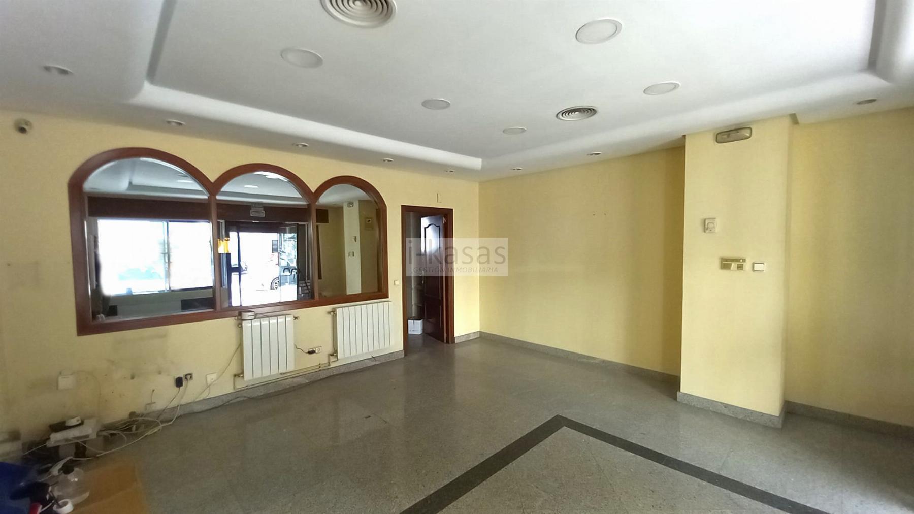 Venta de local comercial en Jerez de la Frontera