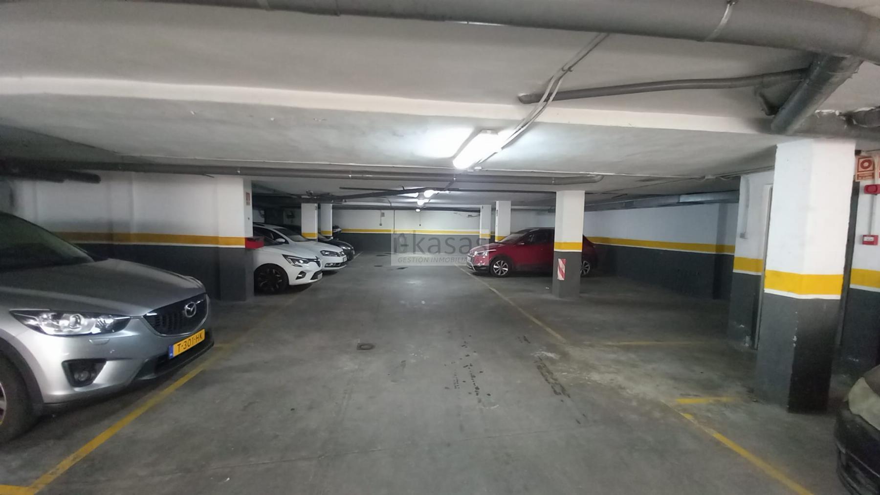 For rent of garage in Jerez de la Frontera
