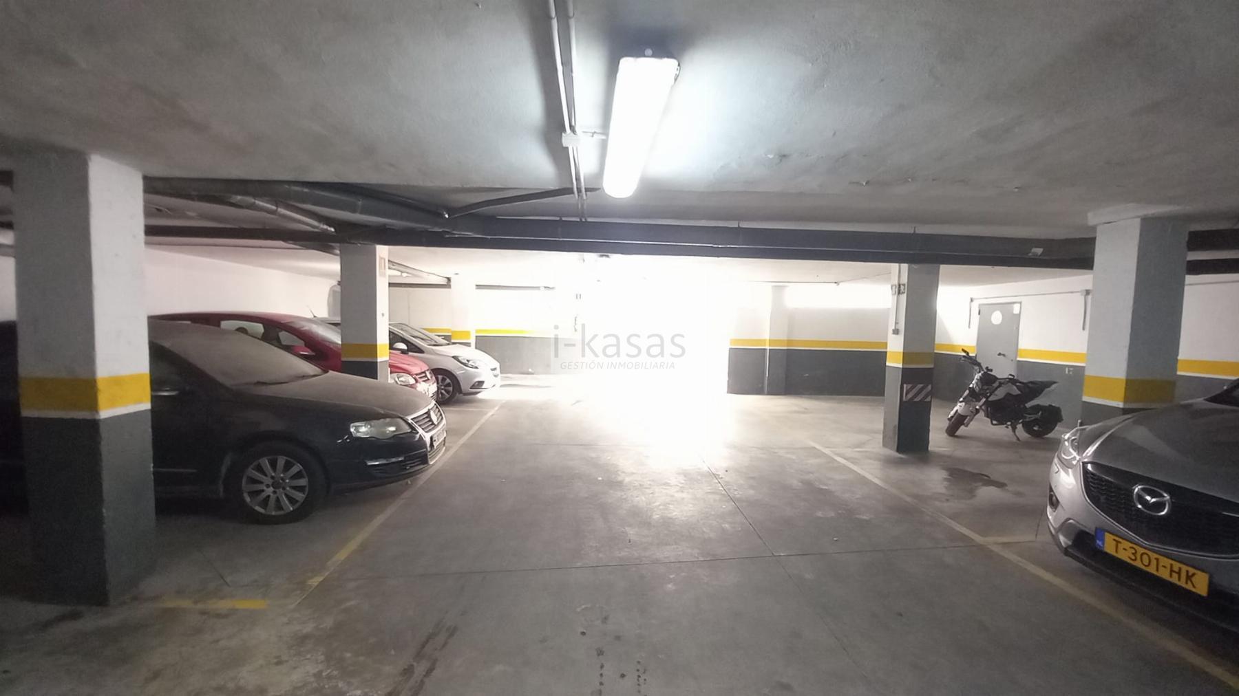 For rent of garage in Jerez de la Frontera