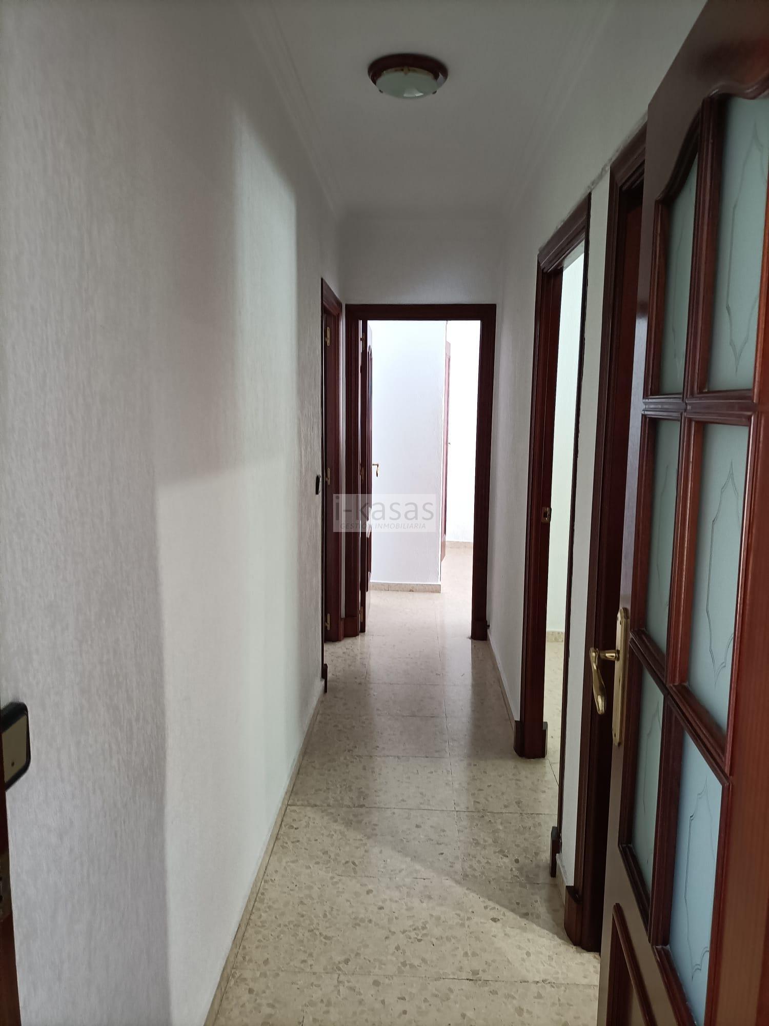 For sale of flat in Jerez de la Frontera