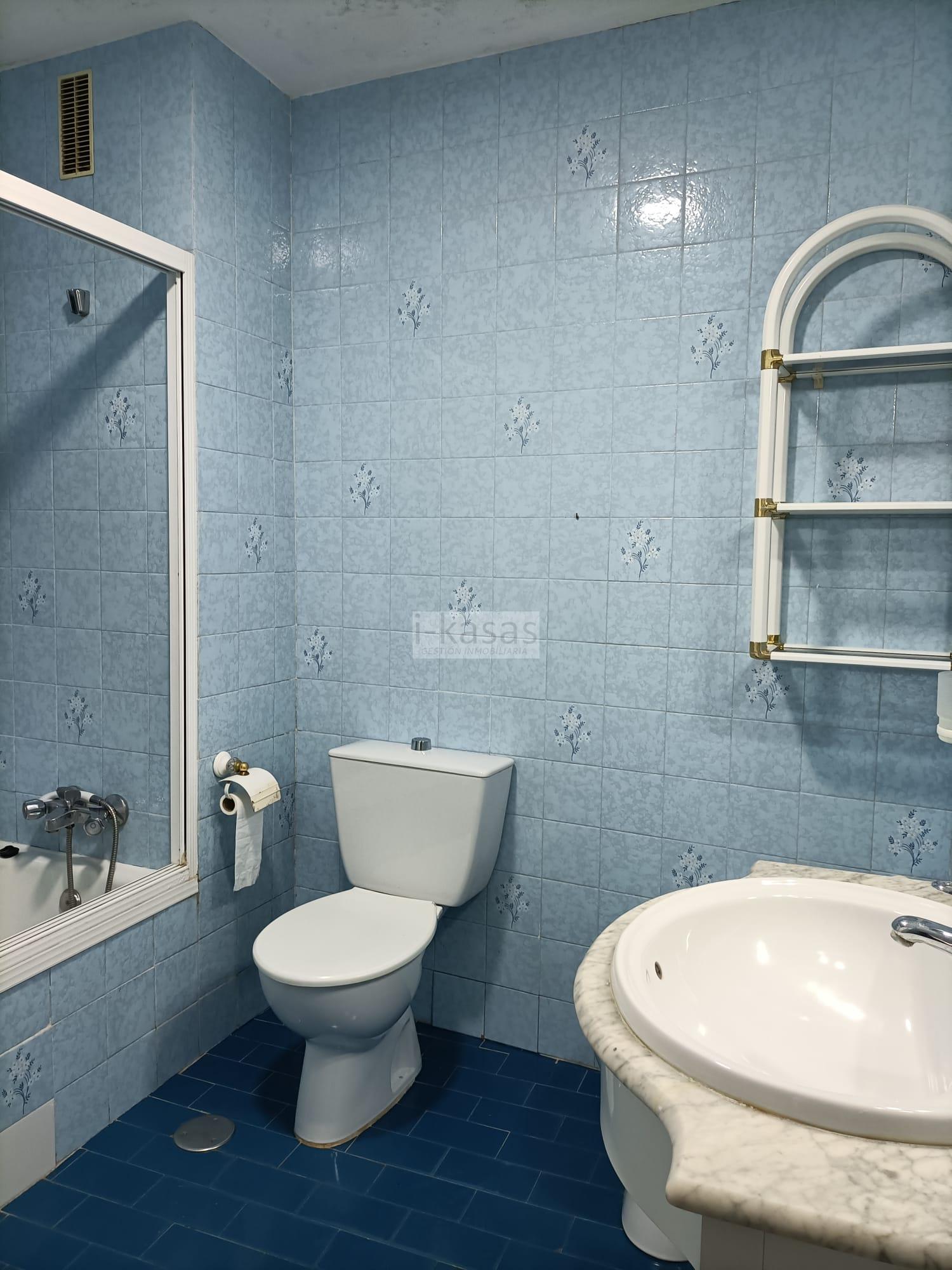 For sale of flat in Jerez de la Frontera