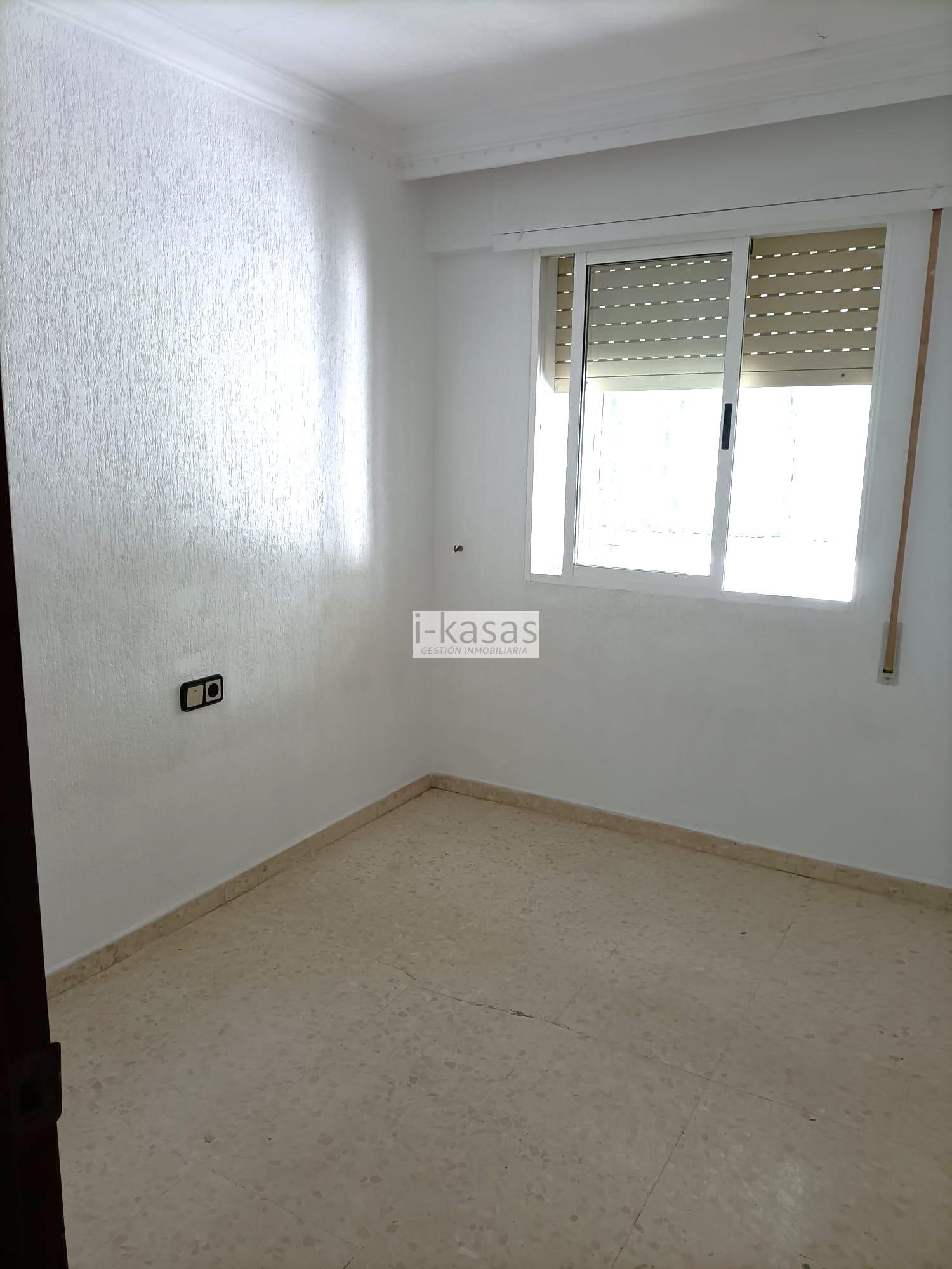 For sale of flat in Jerez de la Frontera