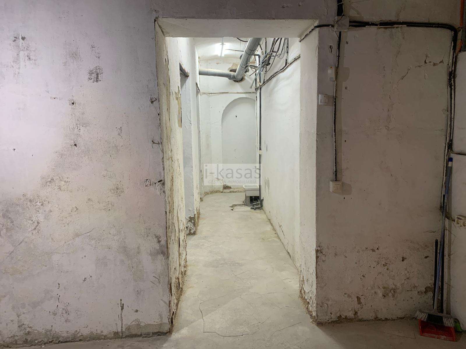 For sale of commercial in Jerez de la Frontera