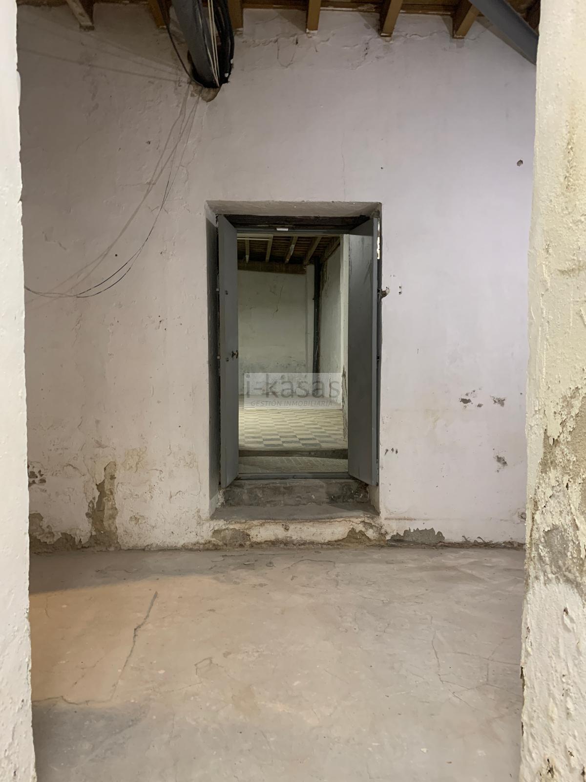 For sale of commercial in Jerez de la Frontera