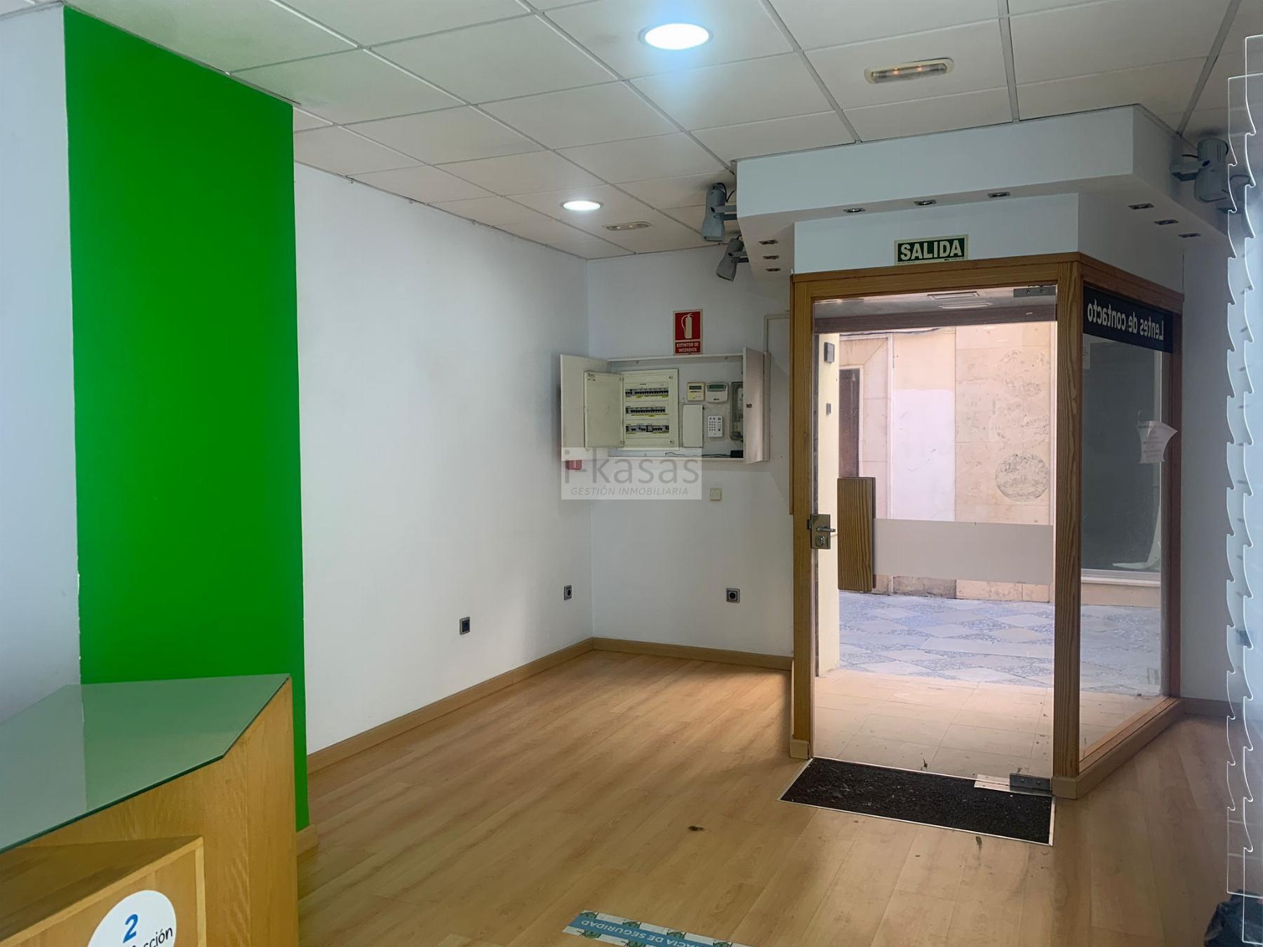For rent of commercial in Jerez de la Frontera