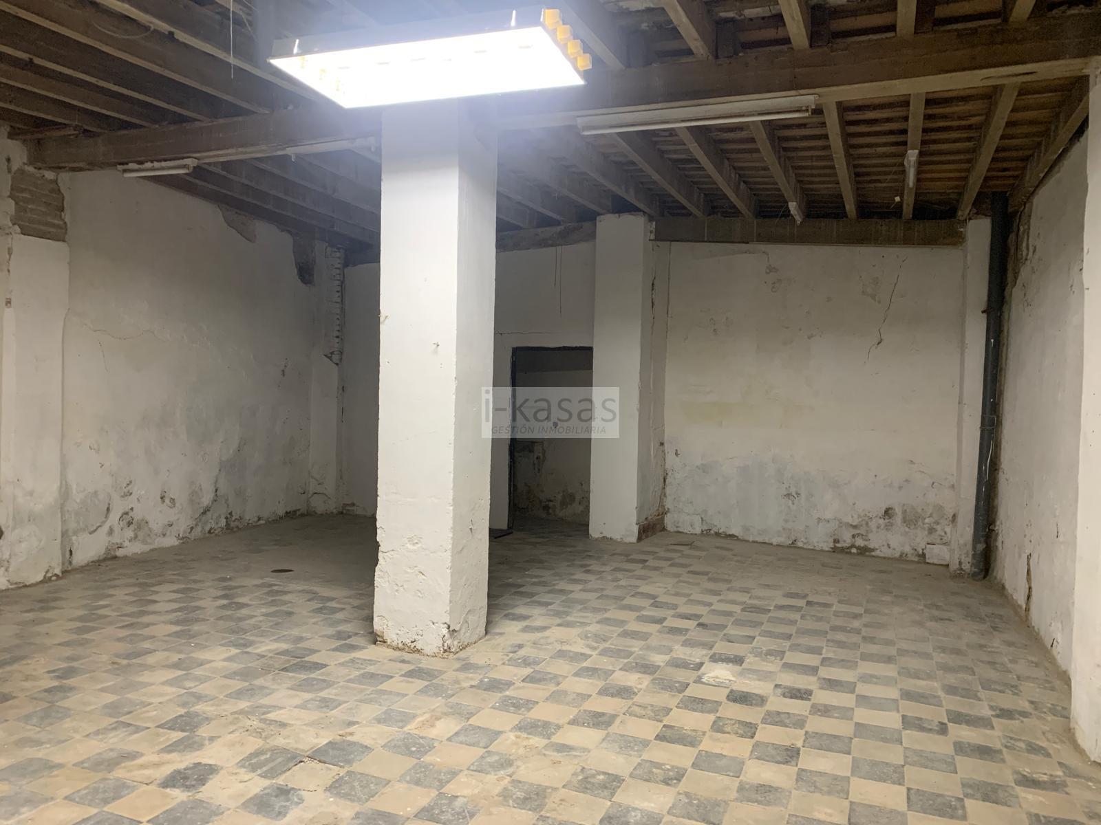 For rent of commercial in Jerez de la Frontera