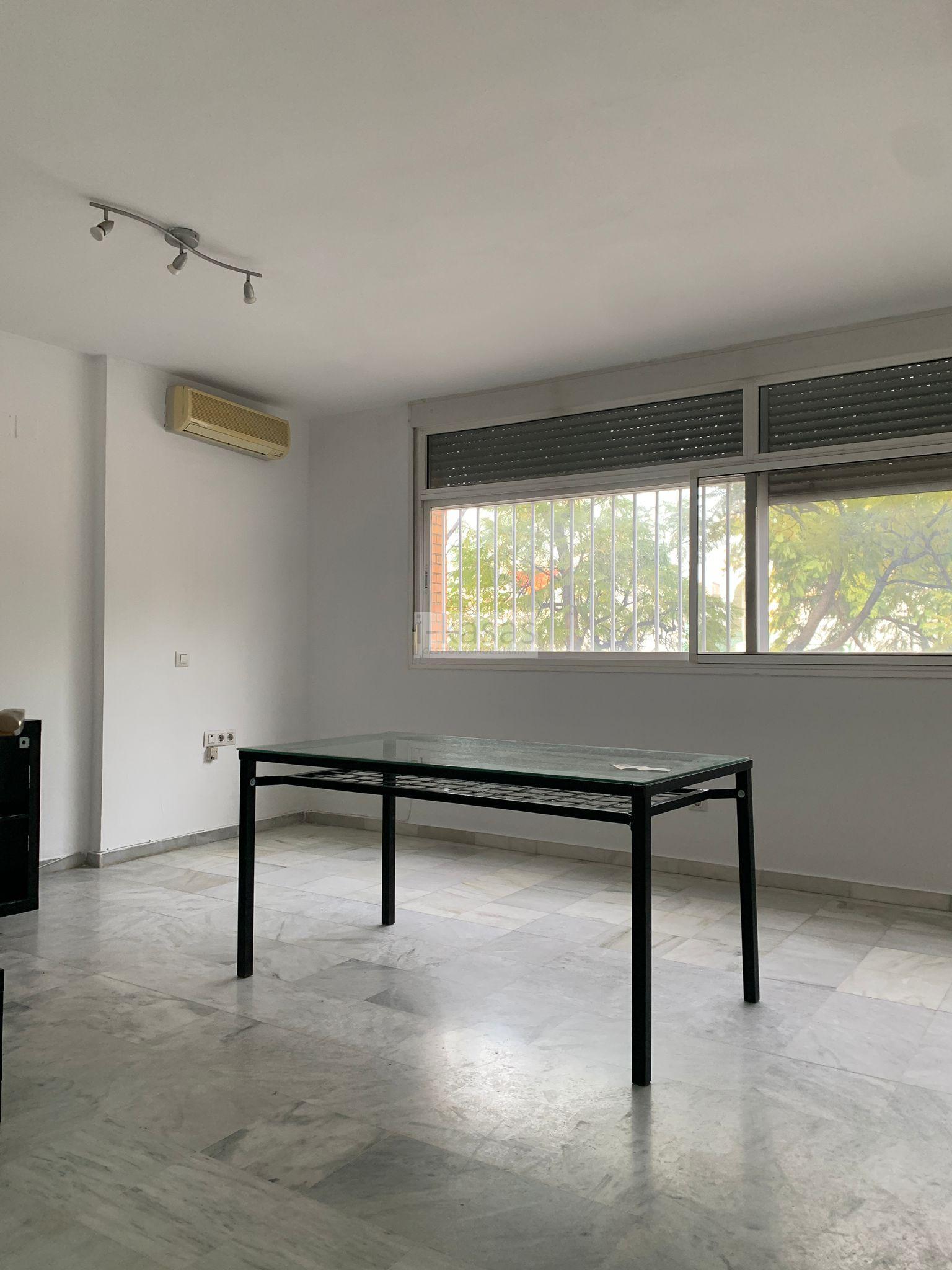 For sale of flat in Jerez de la Frontera