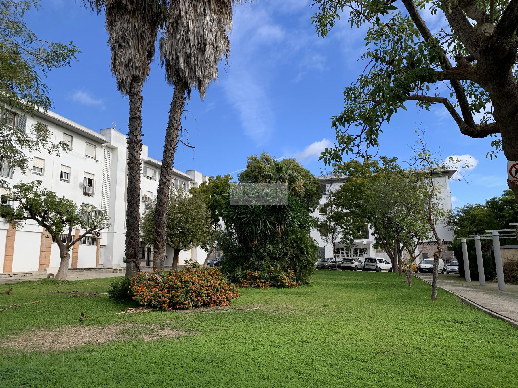 For sale of flat in Jerez de la Frontera