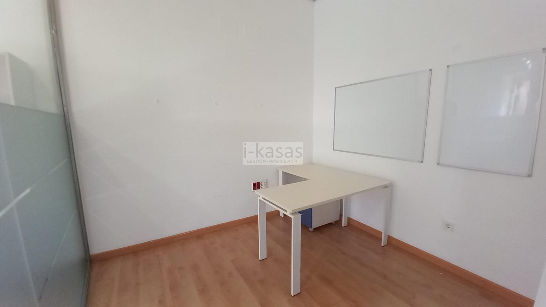 For sale of commercial in Jerez de la Frontera