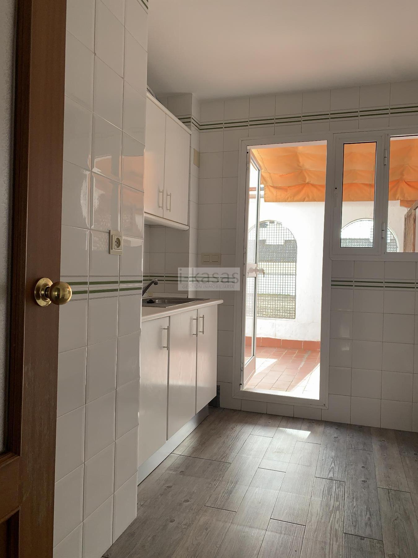 For sale of flat in Jerez de la Frontera
