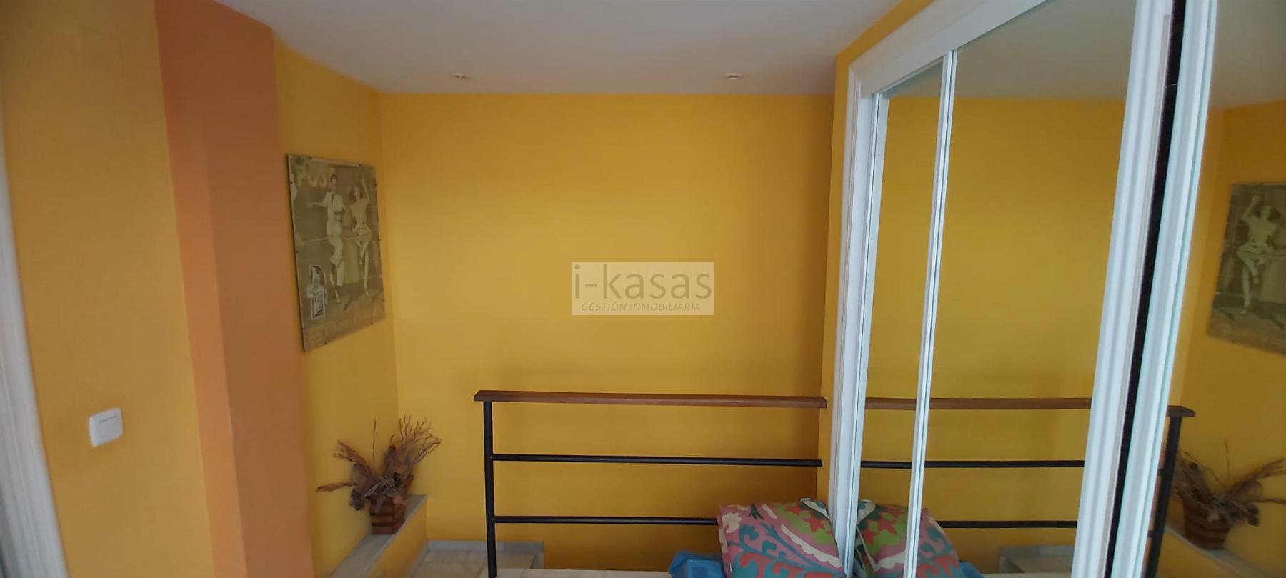 For sale of penthouse in Jerez de la Frontera