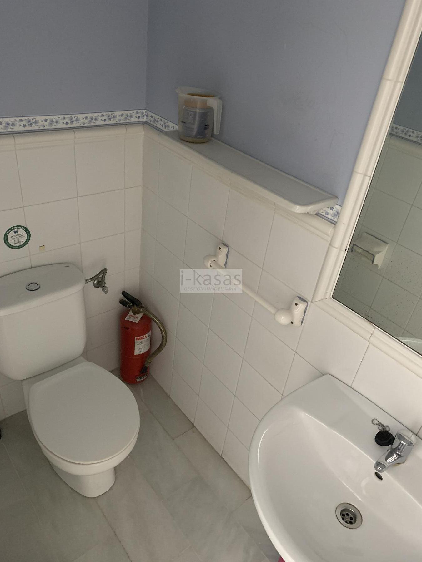 For rent of commercial in Jerez de la Frontera