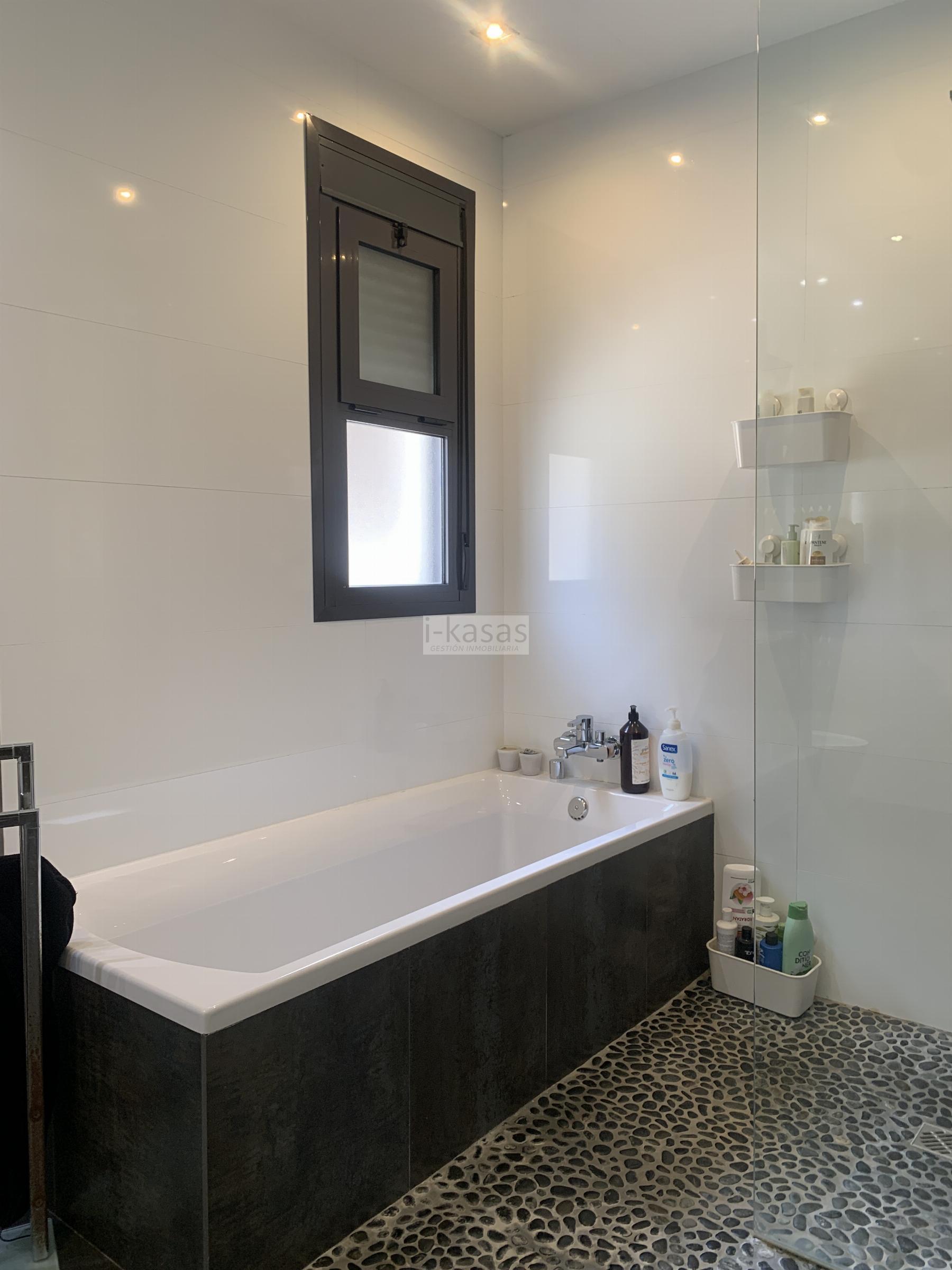 For sale of chalet in Jerez de la Frontera