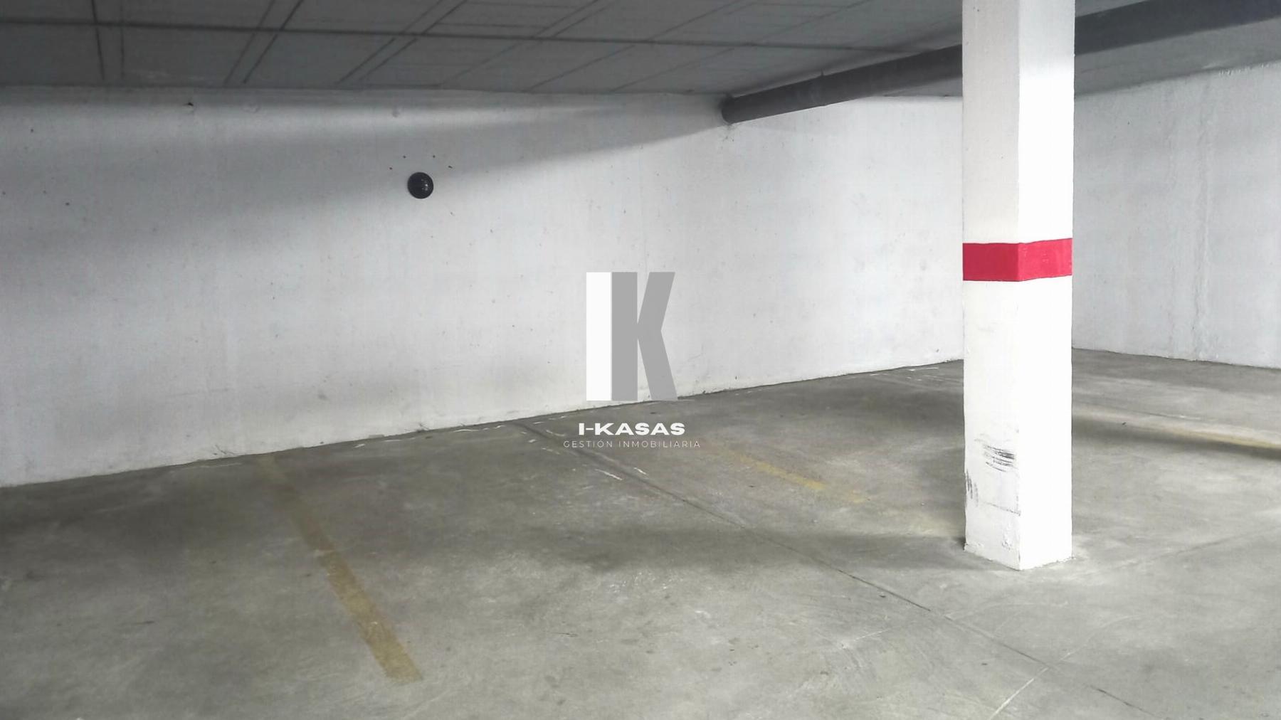 For sale of garage in Jerez de la Frontera