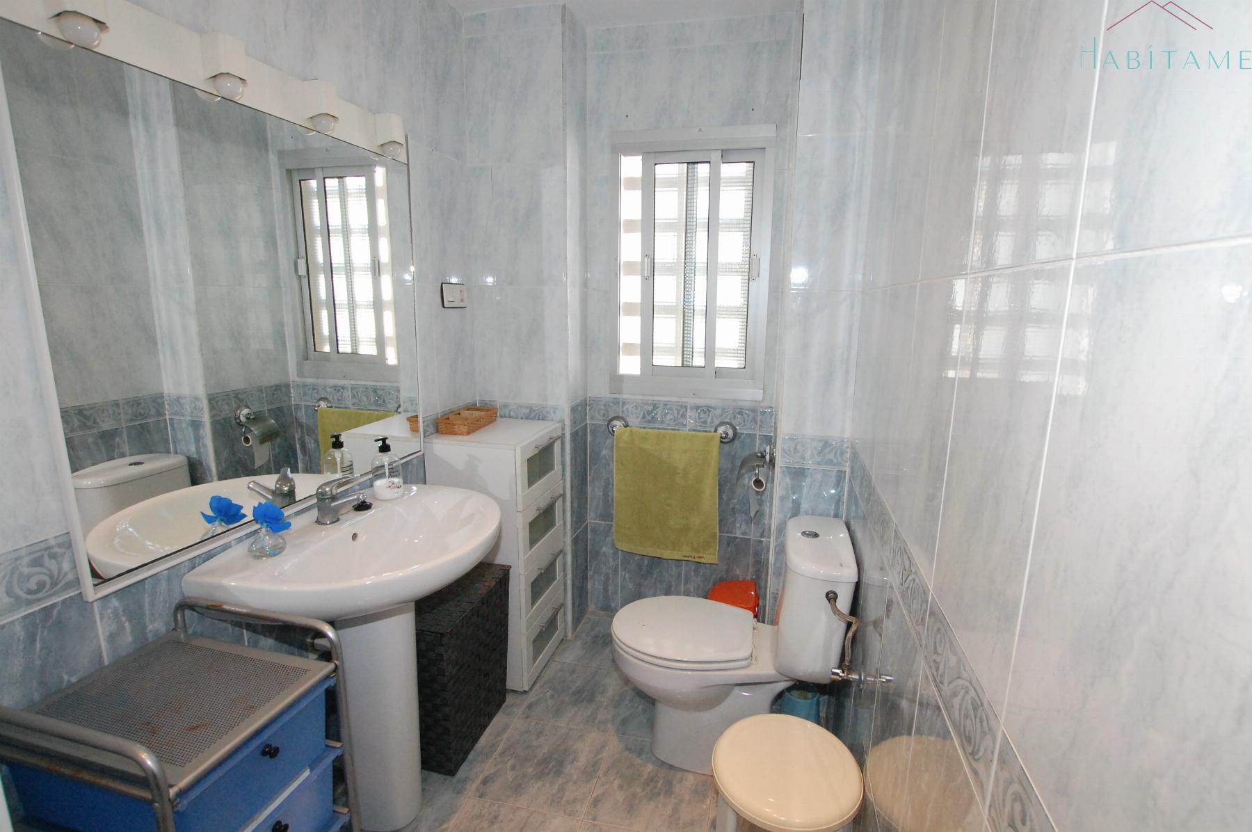 Venta de piso en Salobreña