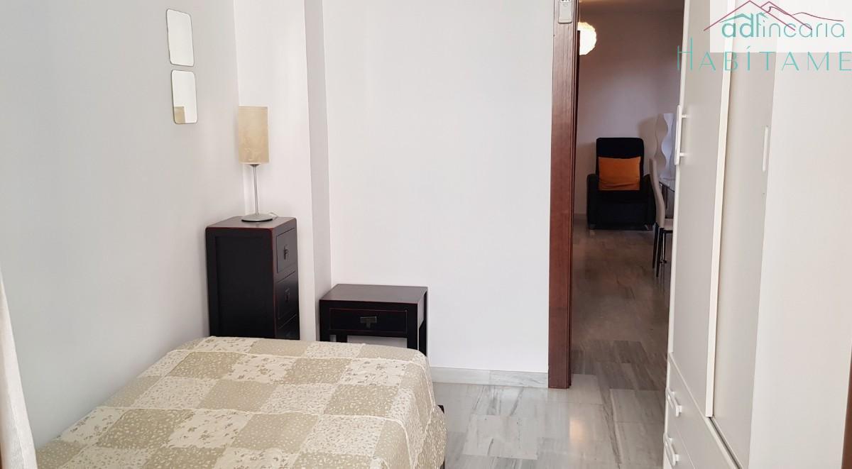For rent of flat in Granada