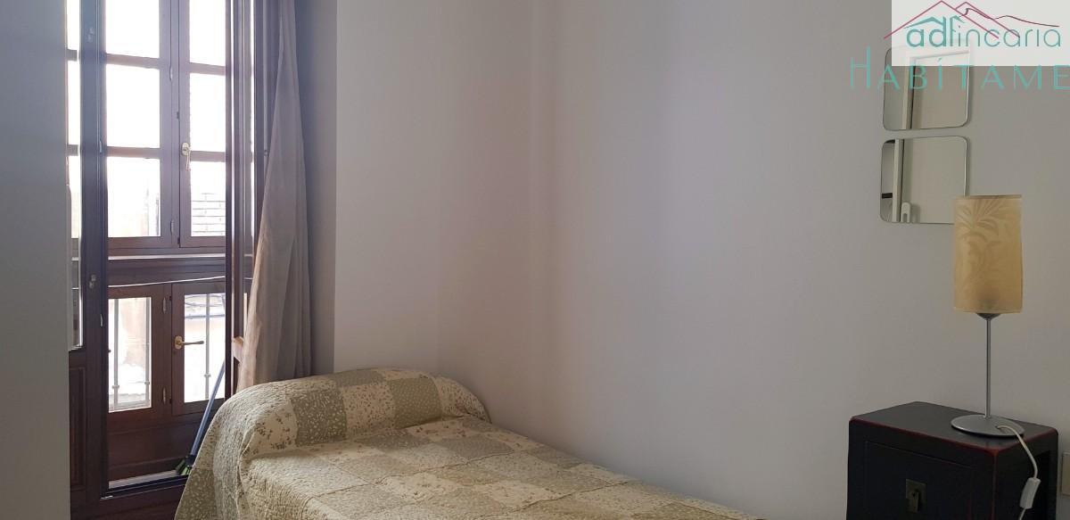 For rent of flat in Granada