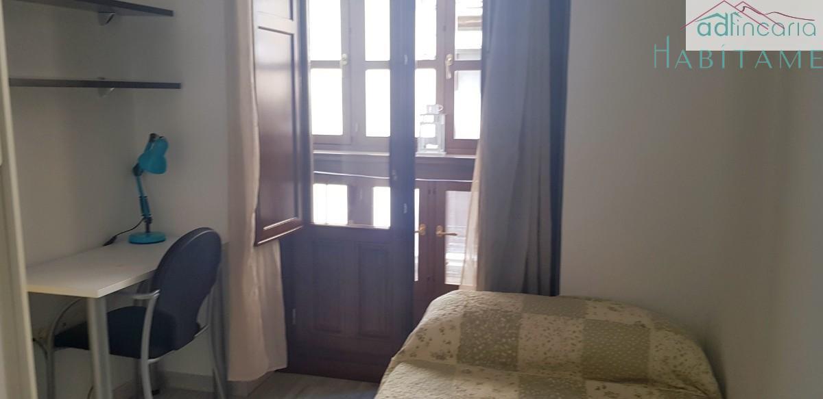 For rent of flat in Granada