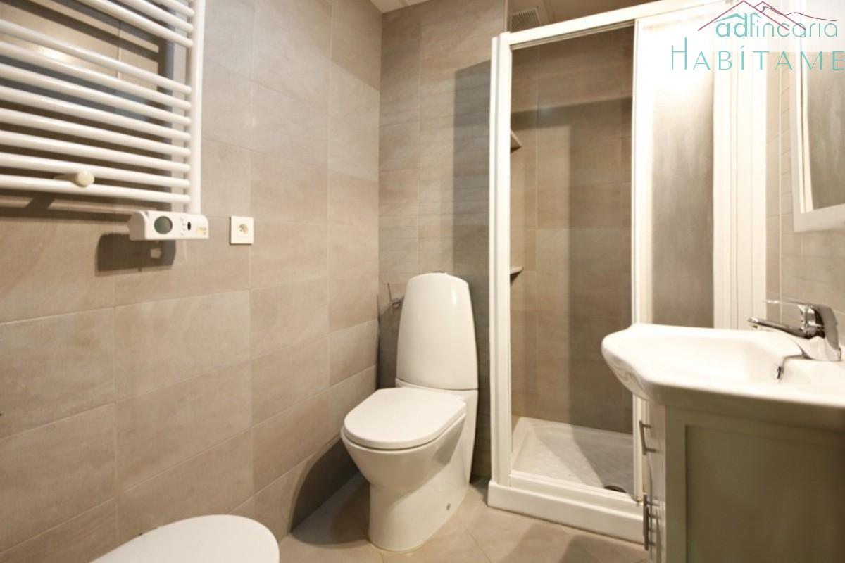For rent of flat in Granada